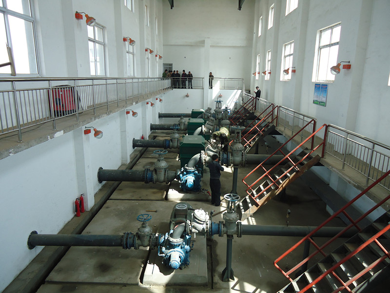 烏海中水回用工程-取水泵站內(nèi)